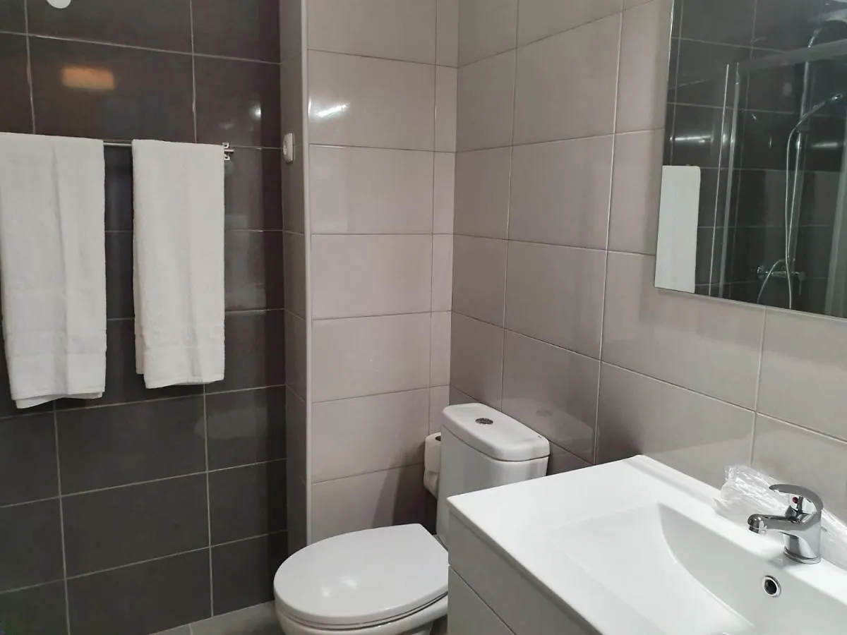 Varandas Do Mar 3- Remodelado, Wifi, 150Mt Praia Quarteira