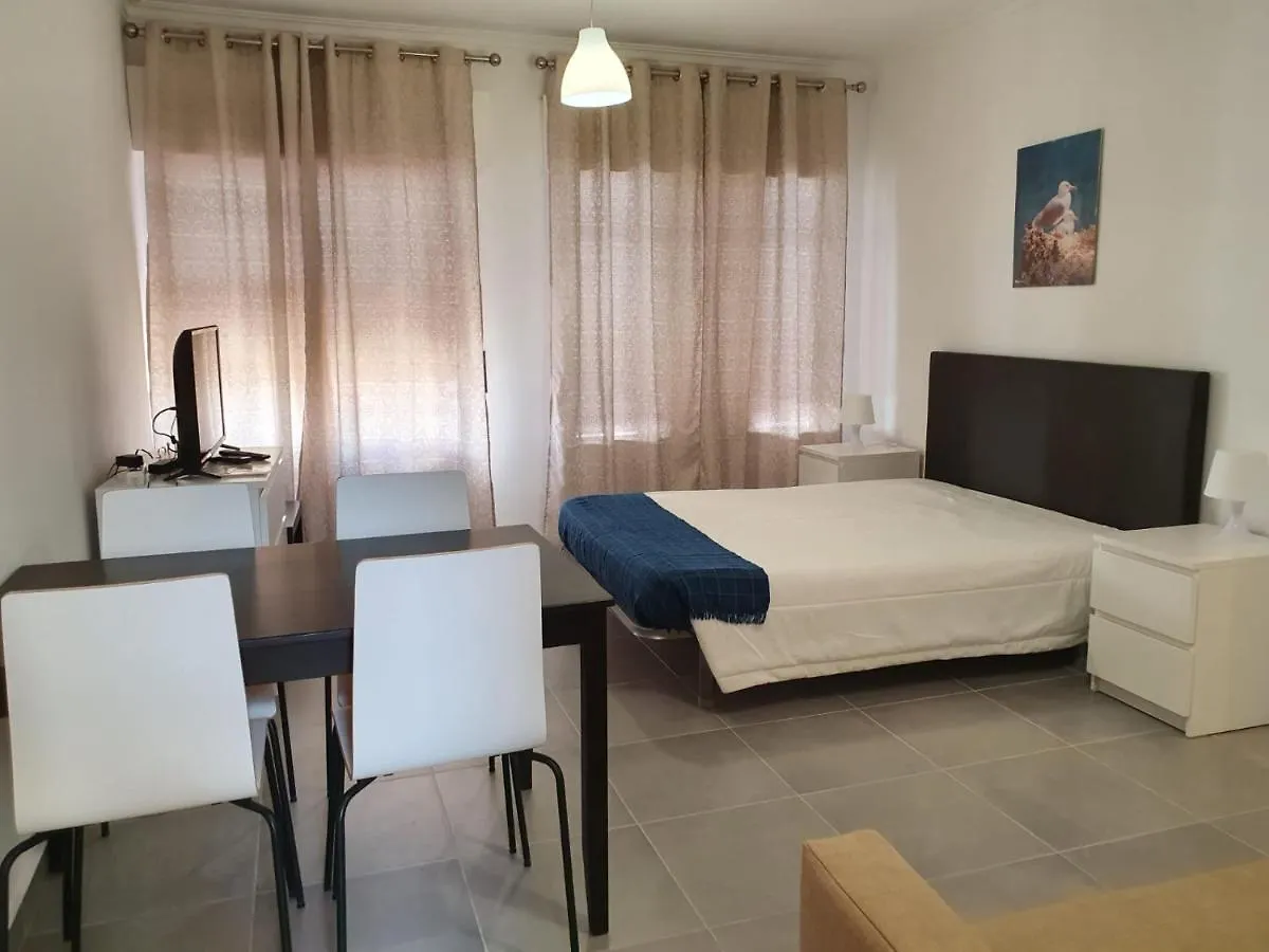 Varandas Do Mar 3- Remodelado, Wifi, 150Mt Praia Quarteira 0*,  Portugal